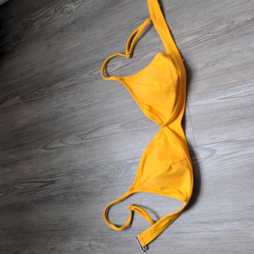 Old navy bikini top